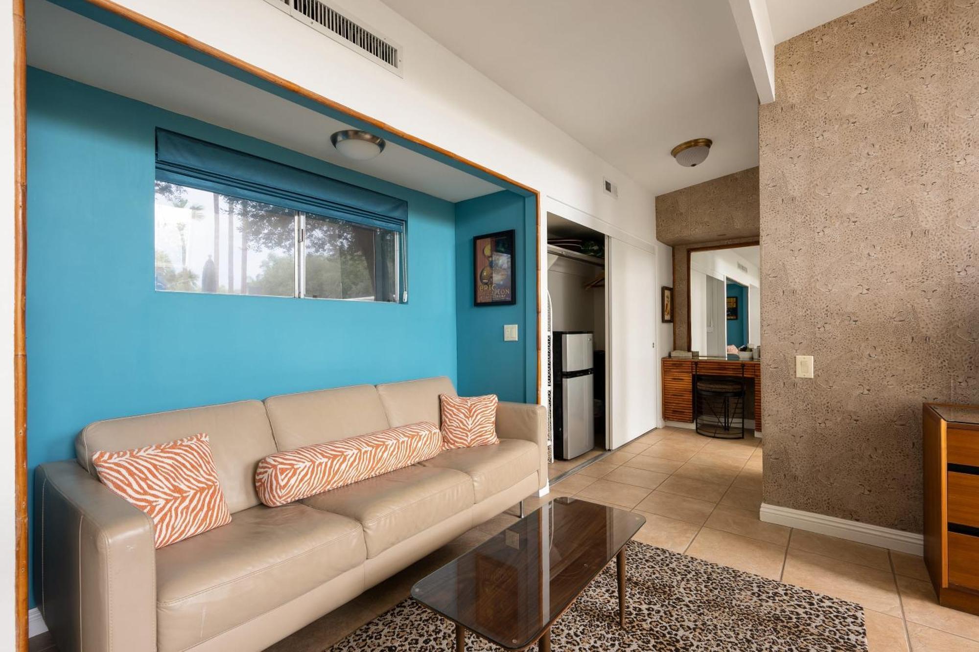 Monkey Tree Hotel By Avantstay Stylish Hotel In Palm Springs W Pool Extérieur photo