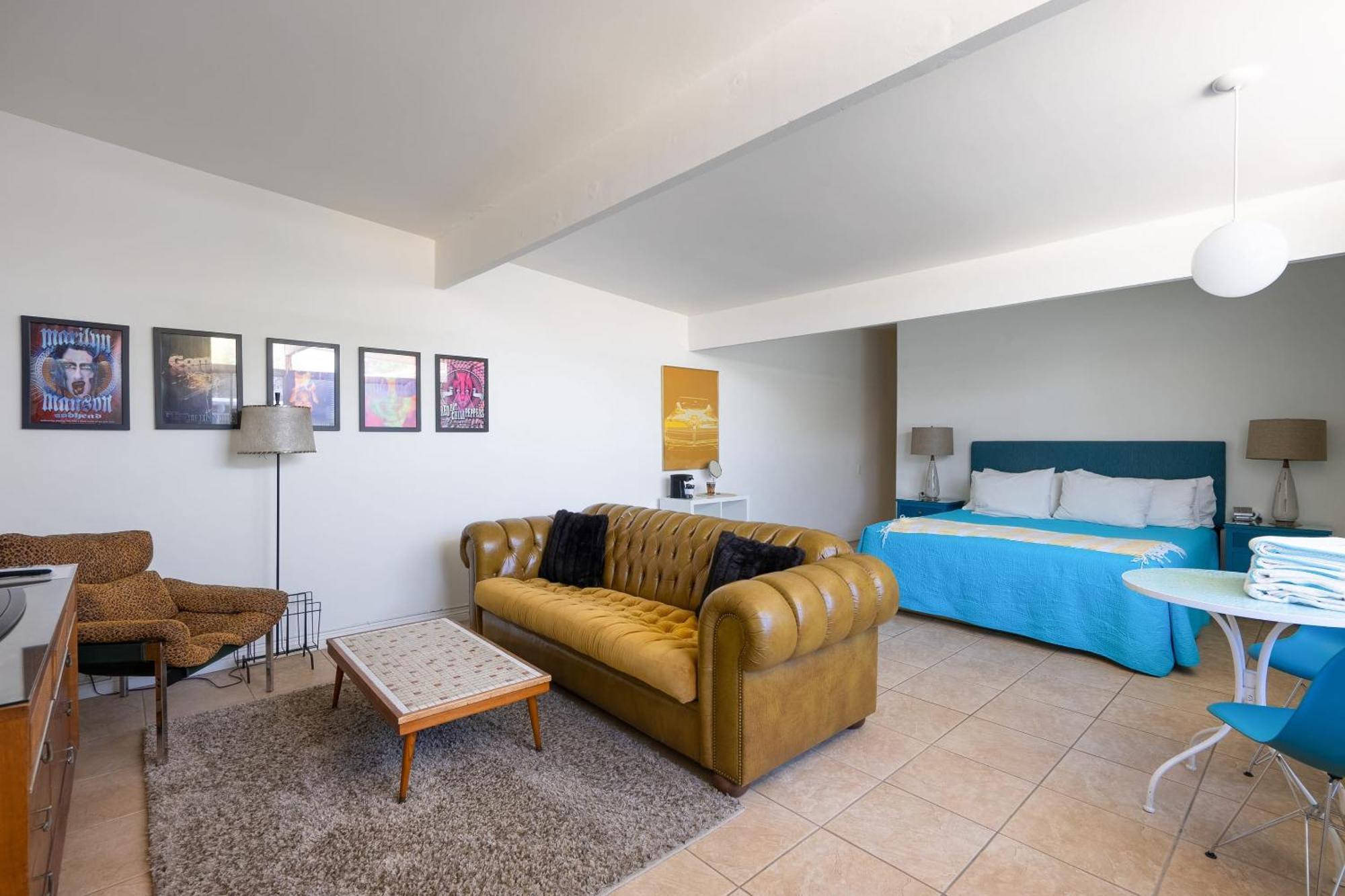 Monkey Tree Hotel By Avantstay Stylish Hotel In Palm Springs W Pool Extérieur photo